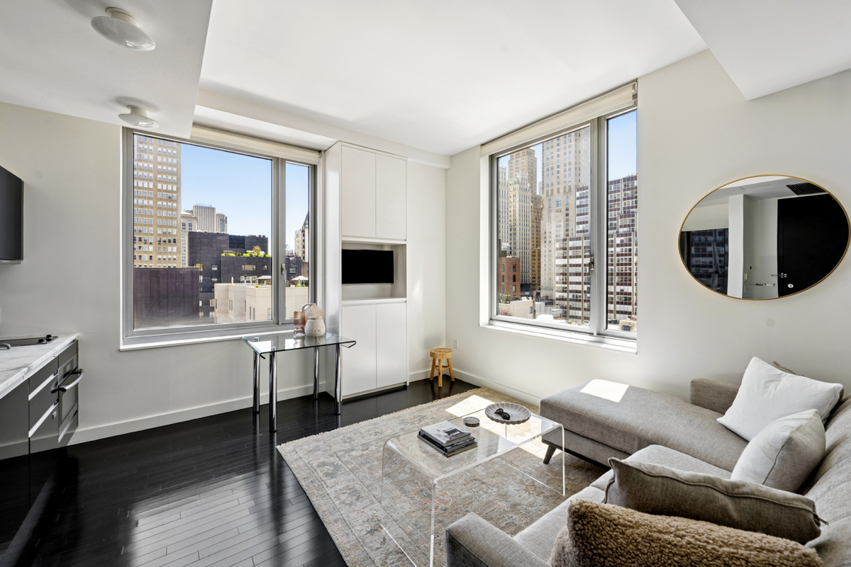 85 W Broadway #14E, Manhattan, NY 10007 - #1