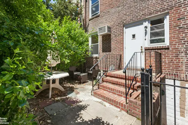40-21 48th Street, Queens, NY 11104