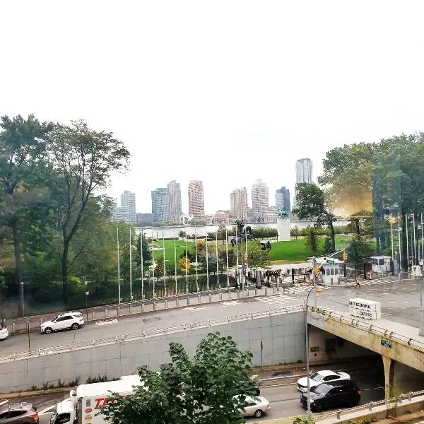 845 United Nations Plaza #5D, Manhattan, NY 10017 - #2