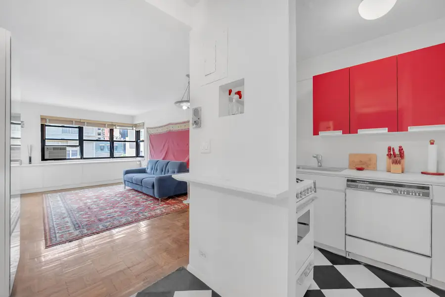 11 E 87th Street #9F, Manhattan, NY 10128 - #3