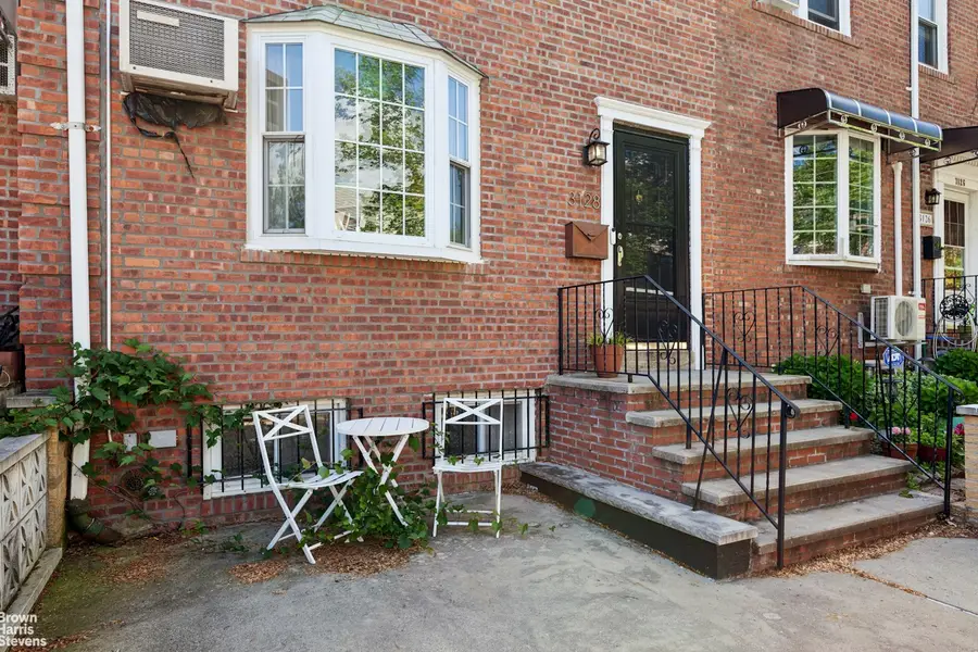 31-28 56th Street, Queens, NY 11377 - #2