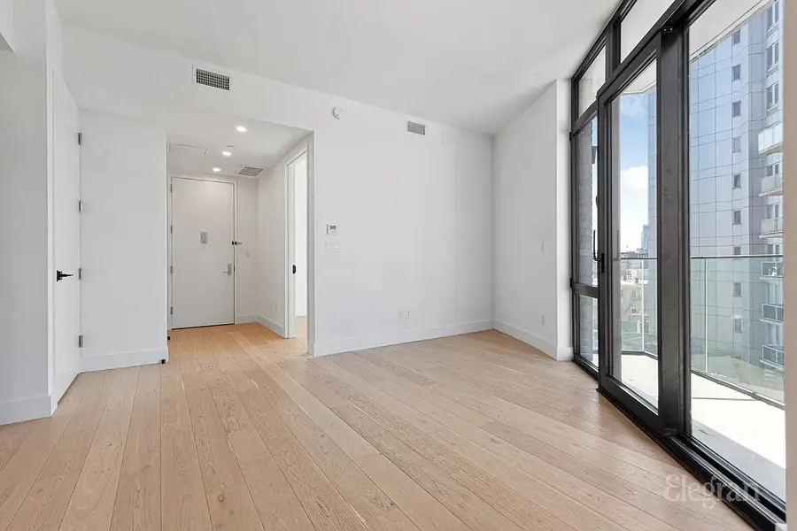 10-64 Jackson Avenue #4B, Queens, NY 11101 - #3