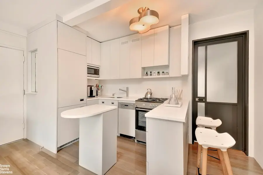 39 W 67th Street #1503, Manhattan, NY 10023 - #3