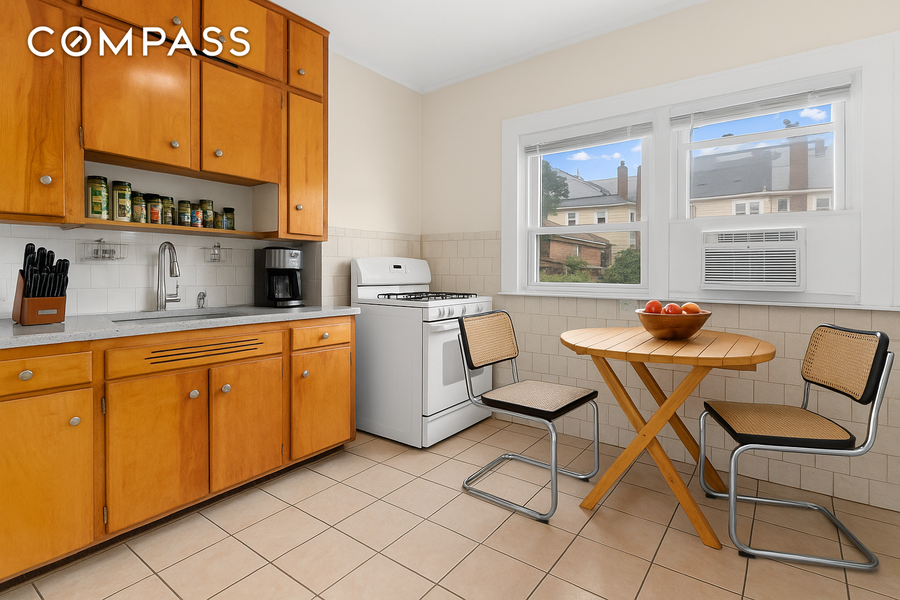 1065 E 39th Street, Brooklyn, NY 11210 - #3