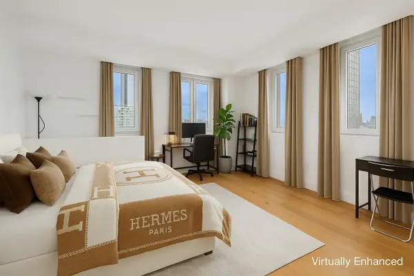 24-16 Queens Plaza S #17E, Queens, NY 11101