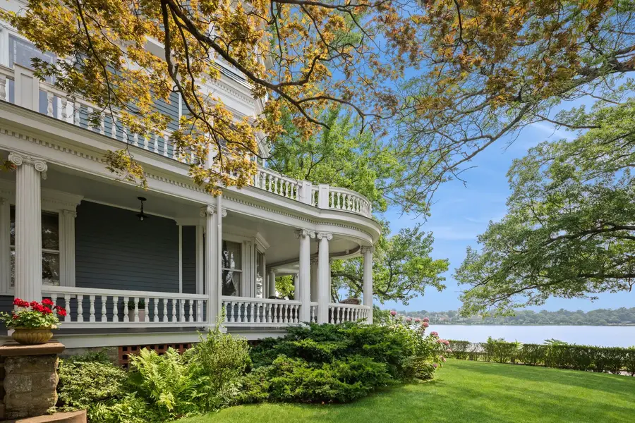 28 Shore Road, Queens, NY 11363 - #3