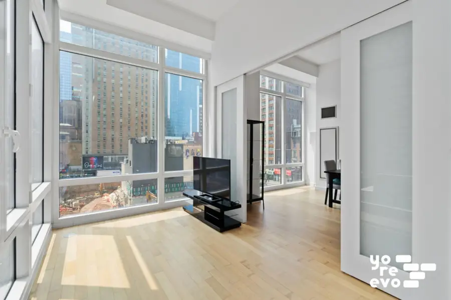 247 W 46th Street #308, Manhattan, NY 10036 - #3