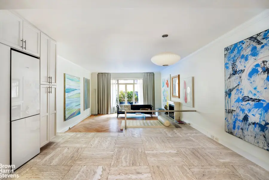 150 Central Park S #906, Manhattan, NY 10019 - #2