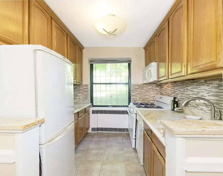 3017 Riverdale Avenue #2J, Bronx, NY 10463 - #3