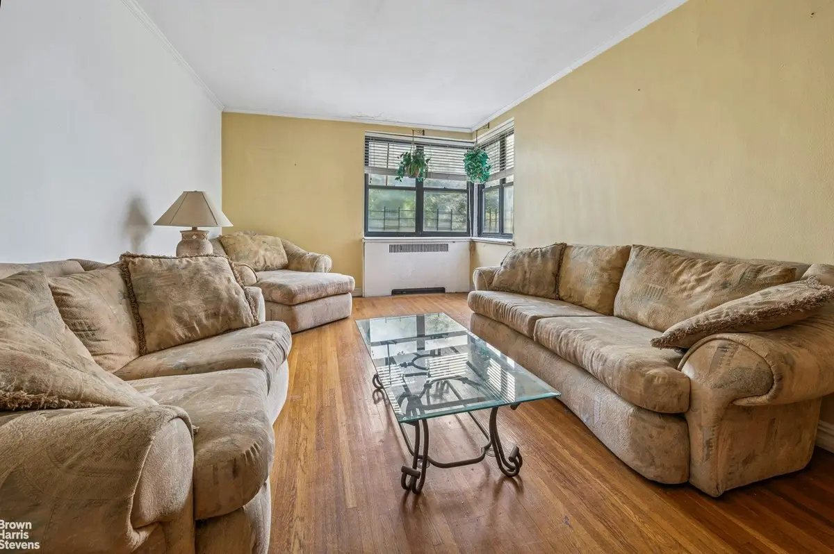 306 E Mosholu Parkway S #3D, Bronx, NY 10458 - #1