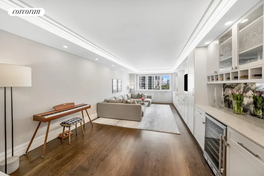 315 E 72nd Street #9H, Manhattan, NY 10021 - #3