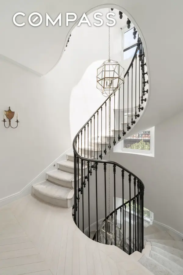 78 Irving Place #PH, Manhattan, NY 10003