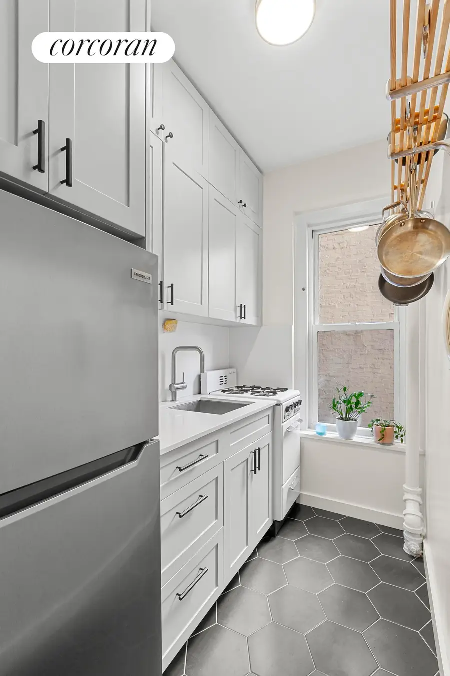 140 E 95th Street #2E, Manhattan, NY 10128 - #3