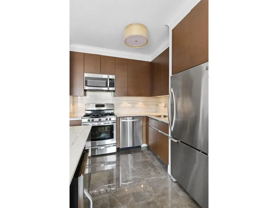 333 E 34th Street #PHD, Manhattan, NY 10016 - #2