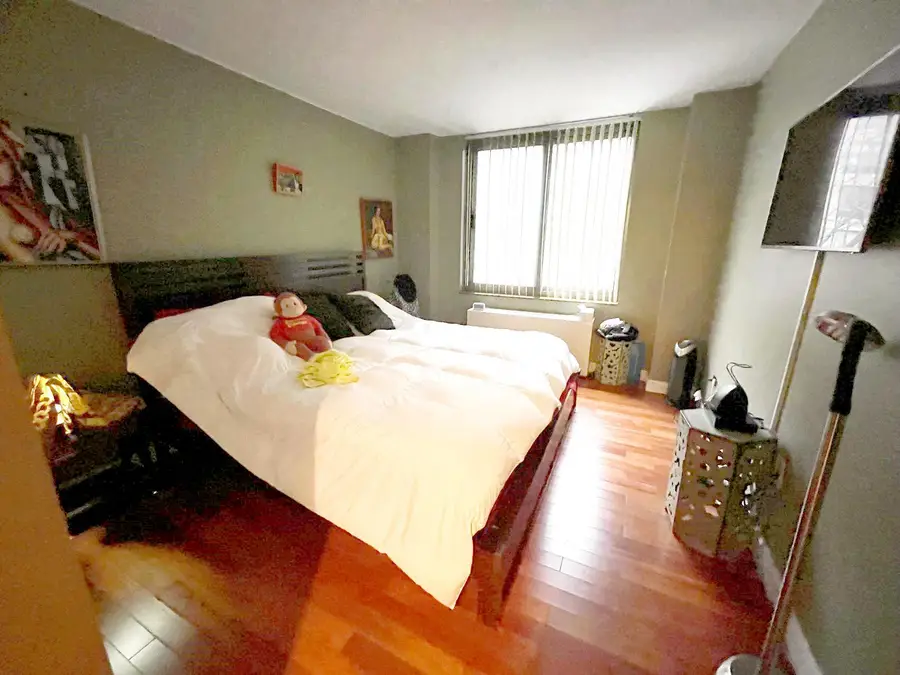 2 S End Avenue #3-I, Manhattan, NY 10280 - #2