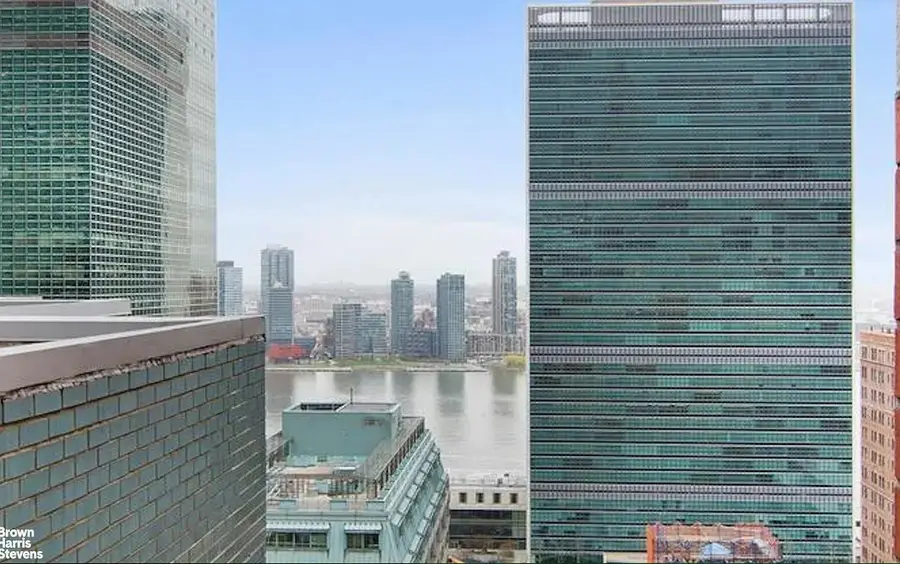 303 E 43rd Street #25C, Manhattan, NY 10017 - #2