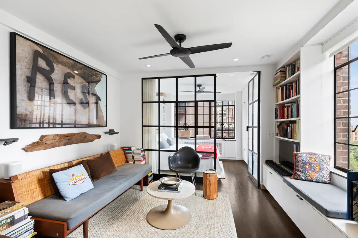 320 E 42nd Street #1201, Manhattan, NY 10017 - #1