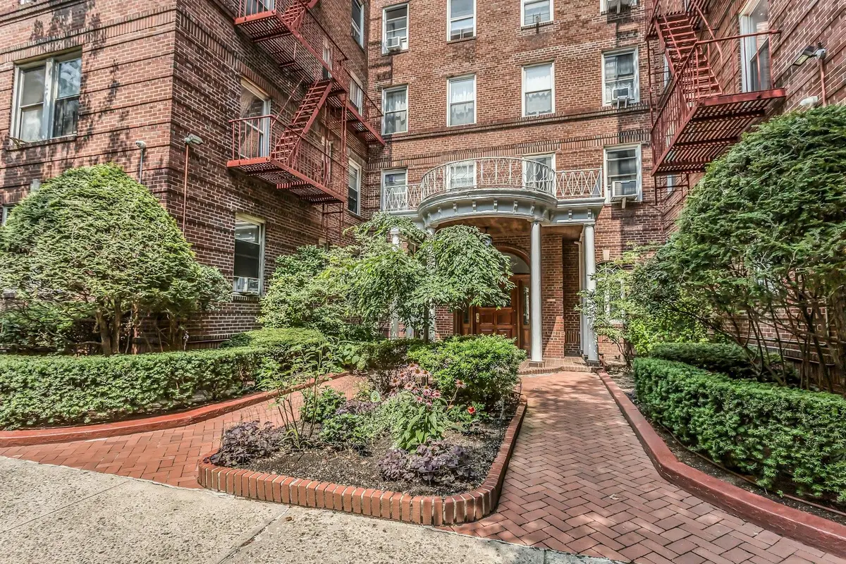 111-39 76th Road #B7, Queens, NY 11375 - #1
