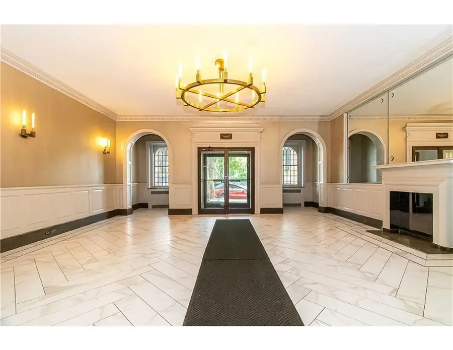 1500 Ocean Parkway #4G, Brooklyn, NY 11230 - #3