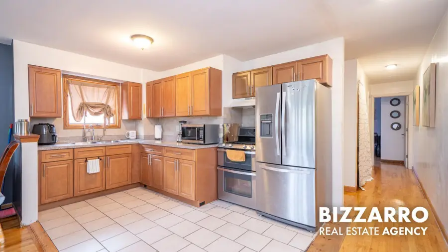 232 Emerson Avenue, Bronx, NY 10465 - #2