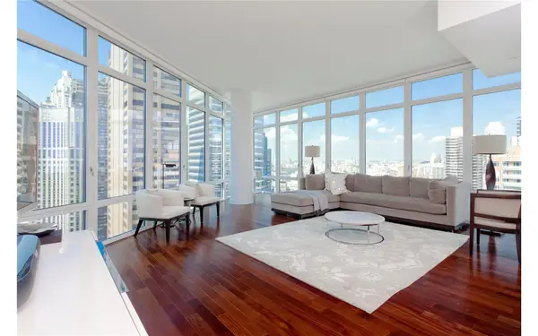 207 E 57th Street #31A, Manhattan, NY 10022