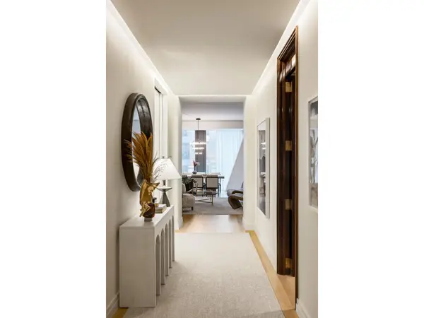 53 W 53rd Street #34C, Manhattan, NY 10019