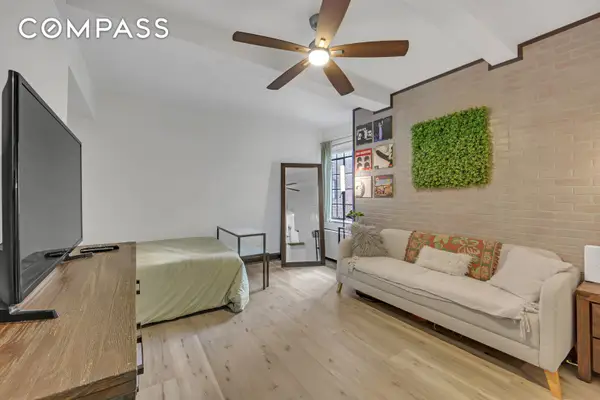 25 Tudor City Place #1707, Manhattan, NY 10017