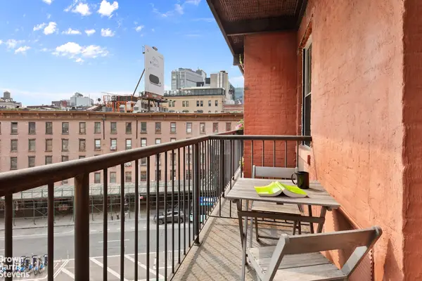350 W 14th Street #5A, Manhattan, NY 10014