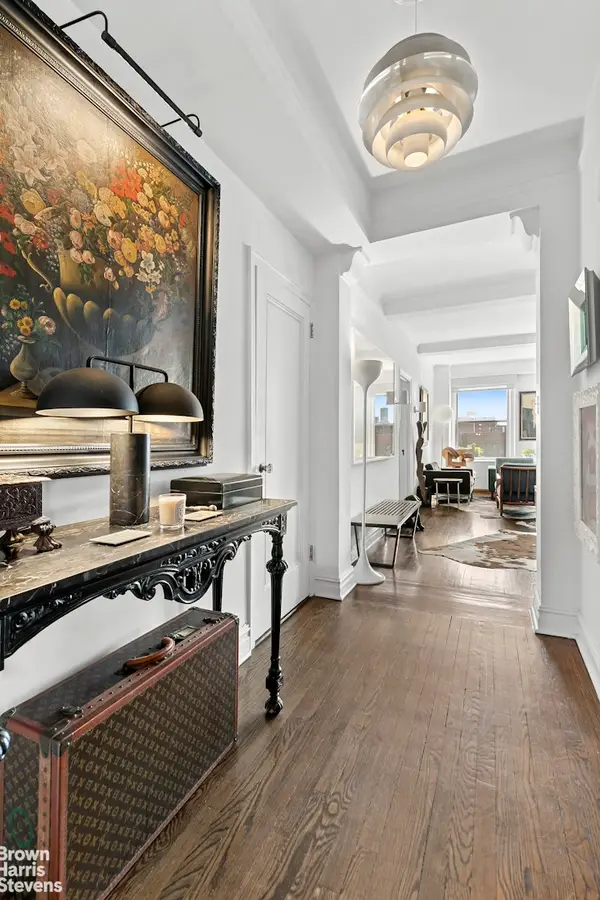 242 E 19th Street #7B, Manhattan, NY 10003