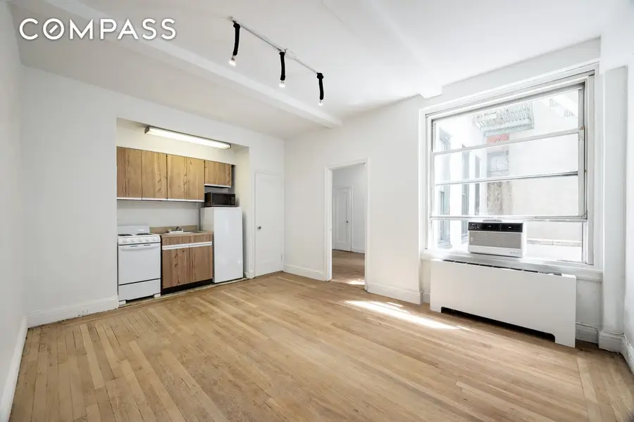 325 W 45th Street #108, Manhattan, NY 10036 - #2