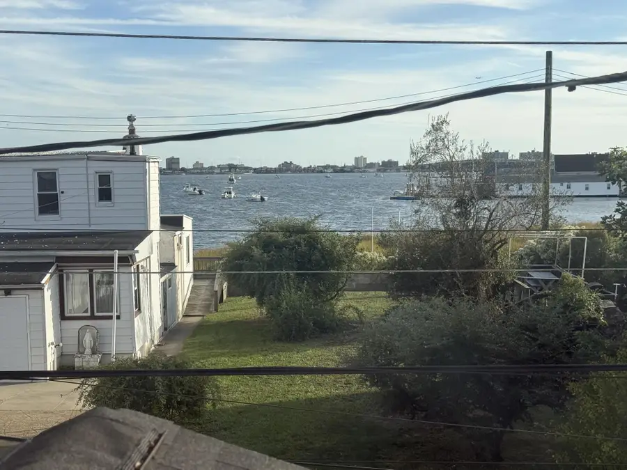 815 Walton Road, Queens, NY 11693 - #2