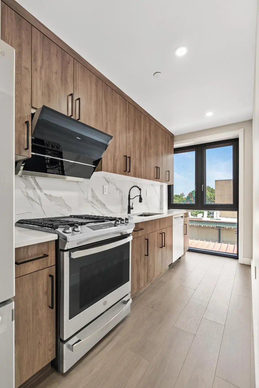 1546 Broadway #5-A, Brooklyn, NY 11221 - #2