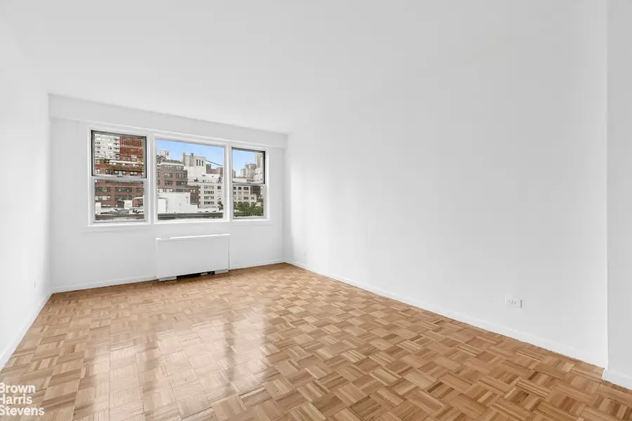 525 E 82nd Street #8D, Manhattan, NY 10028 - #3