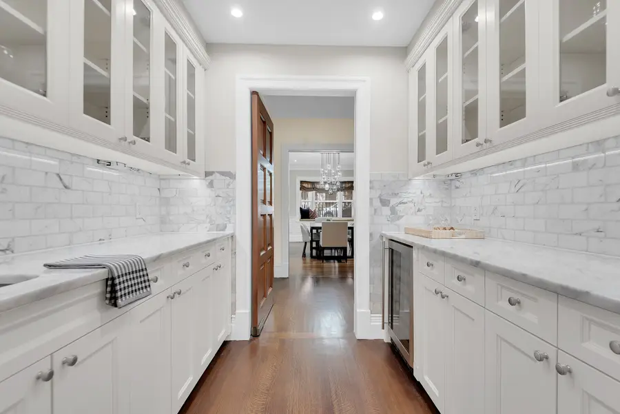 330 E 51st Street, Manhattan, NY 10022 - #3