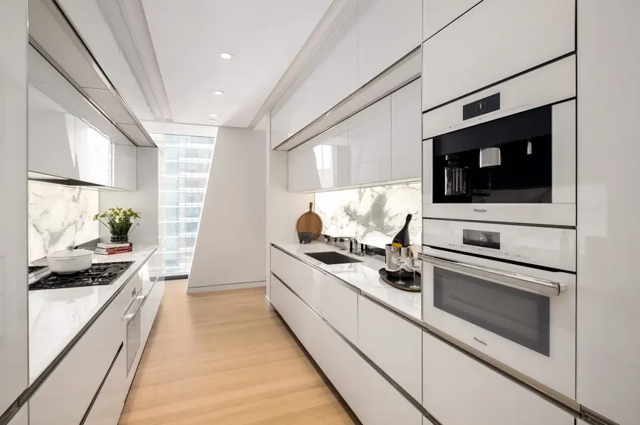 53 W 53rd Street #20D, Manhattan, NY 10019 - #3