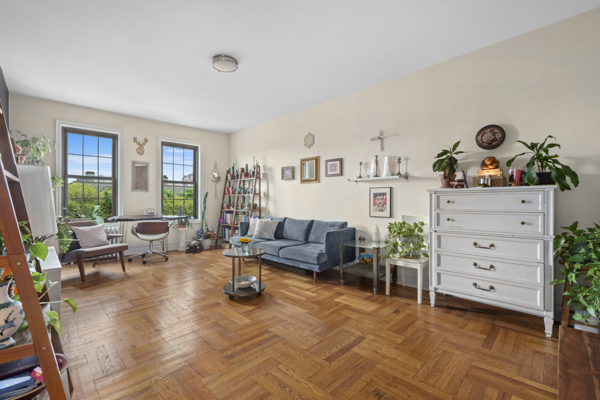 1100 Grand Concourse #4A, Bronx, NY 10452 - #1