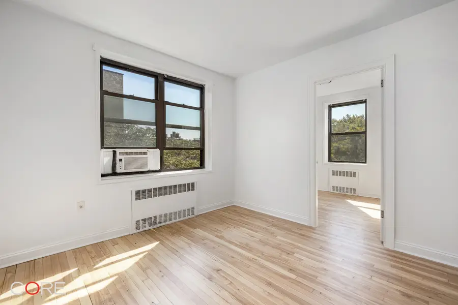 88-10 34th Avenue #5L, Queens, NY 11372 - #2