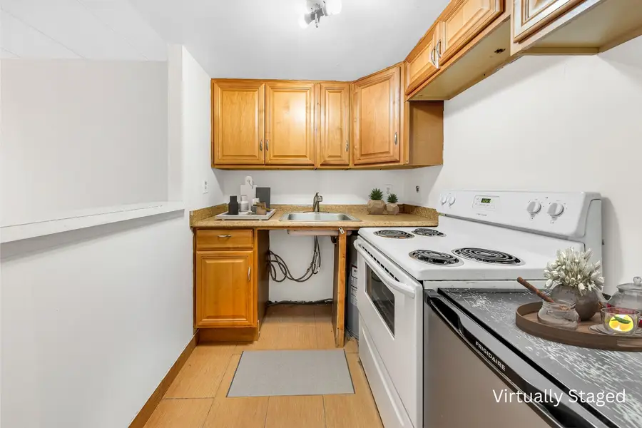 9995 Shore Road #18D, Brooklyn, NY 11209 - #3