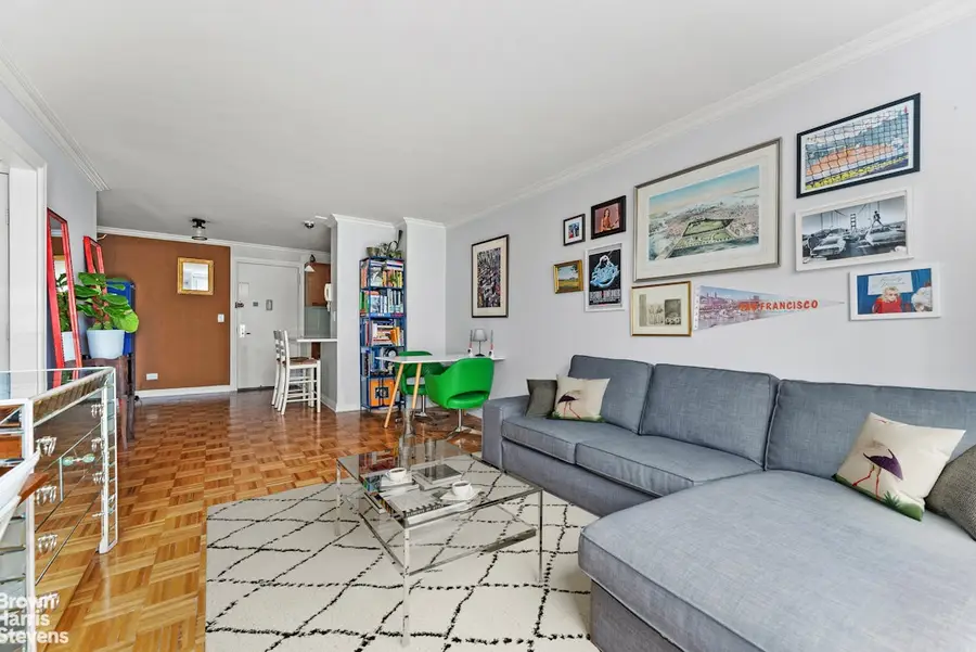 201 E 17th Street #8F, Manhattan, NY 10003 - #2