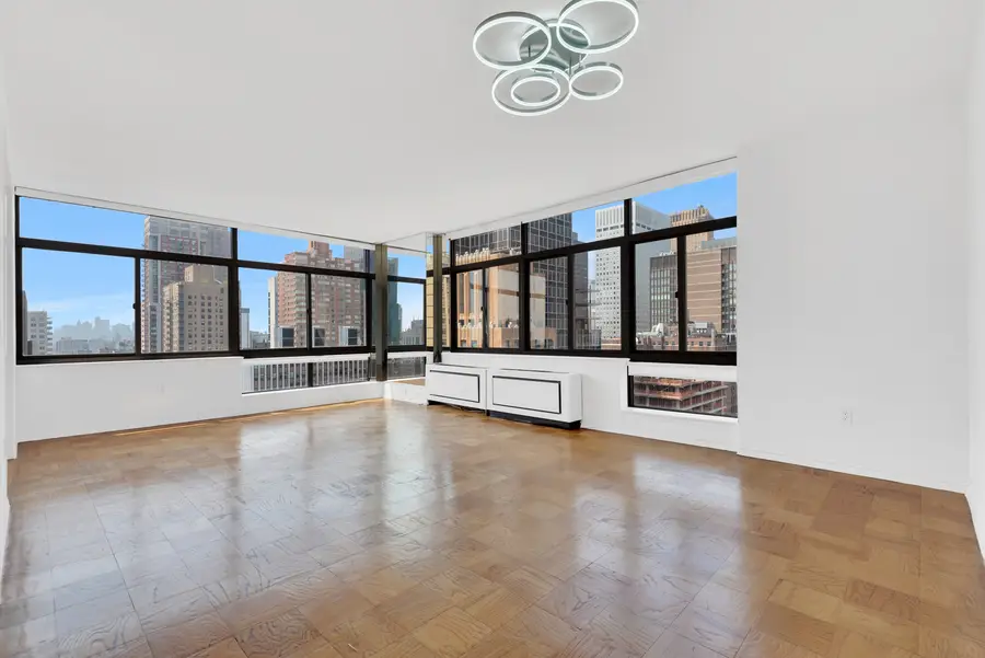 303 E 43rd Street #25B, Manhattan, NY 10017 - #2
