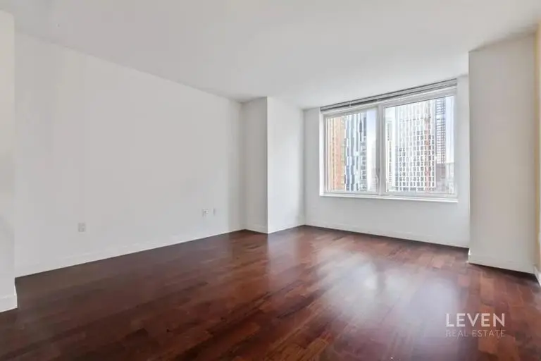 306 Gold Street #16D, Brooklyn, NY 11201 - #2