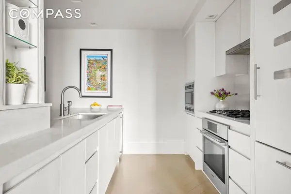 101 Wall Street #4B, Manhattan, NY 10005