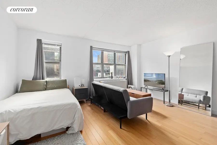 516 W 47th Street #S6K, Manhattan, NY 10036 - #3
