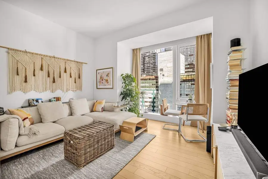 138 E 50th Street #17B, Manhattan, NY 10022 - #3