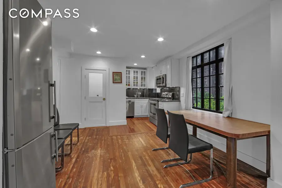 320 E 42nd Street #918, Manhattan, NY 10017 - #3