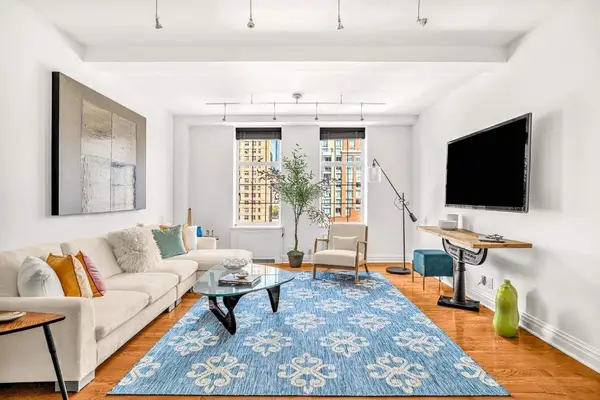 410 W 24th Street #11L, Manhattan, NY 10011