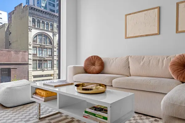 150 E 23rd Street #4C, Manhattan, NY 10010