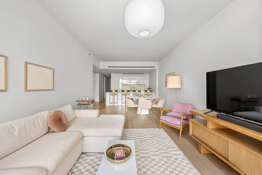 150 E 23rd Street #4C, Manhattan, NY 10010 - #3