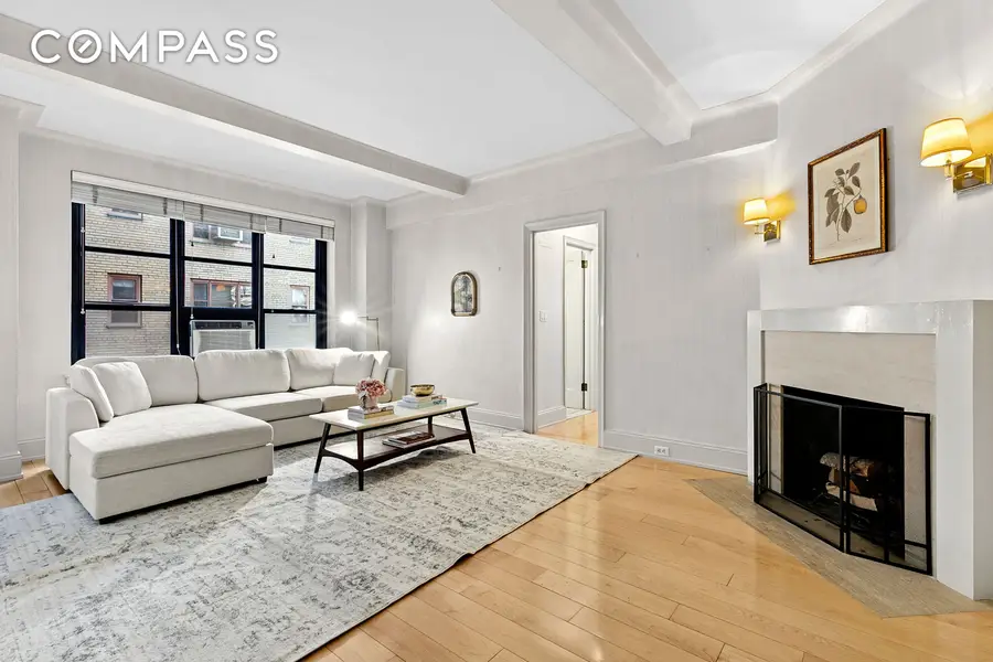 235 E 22nd Street #7T, Manhattan, NY 10010 - #2