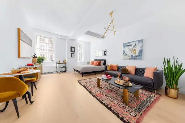 1 Wall Street #823, Manhattan, NY 10005